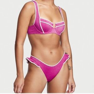 NWT Victoria’s Secret Full Coverage Bikini Top With Crochet